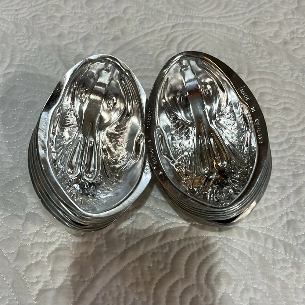 Set of 12‎ Nutbrown made in England rabbit molds